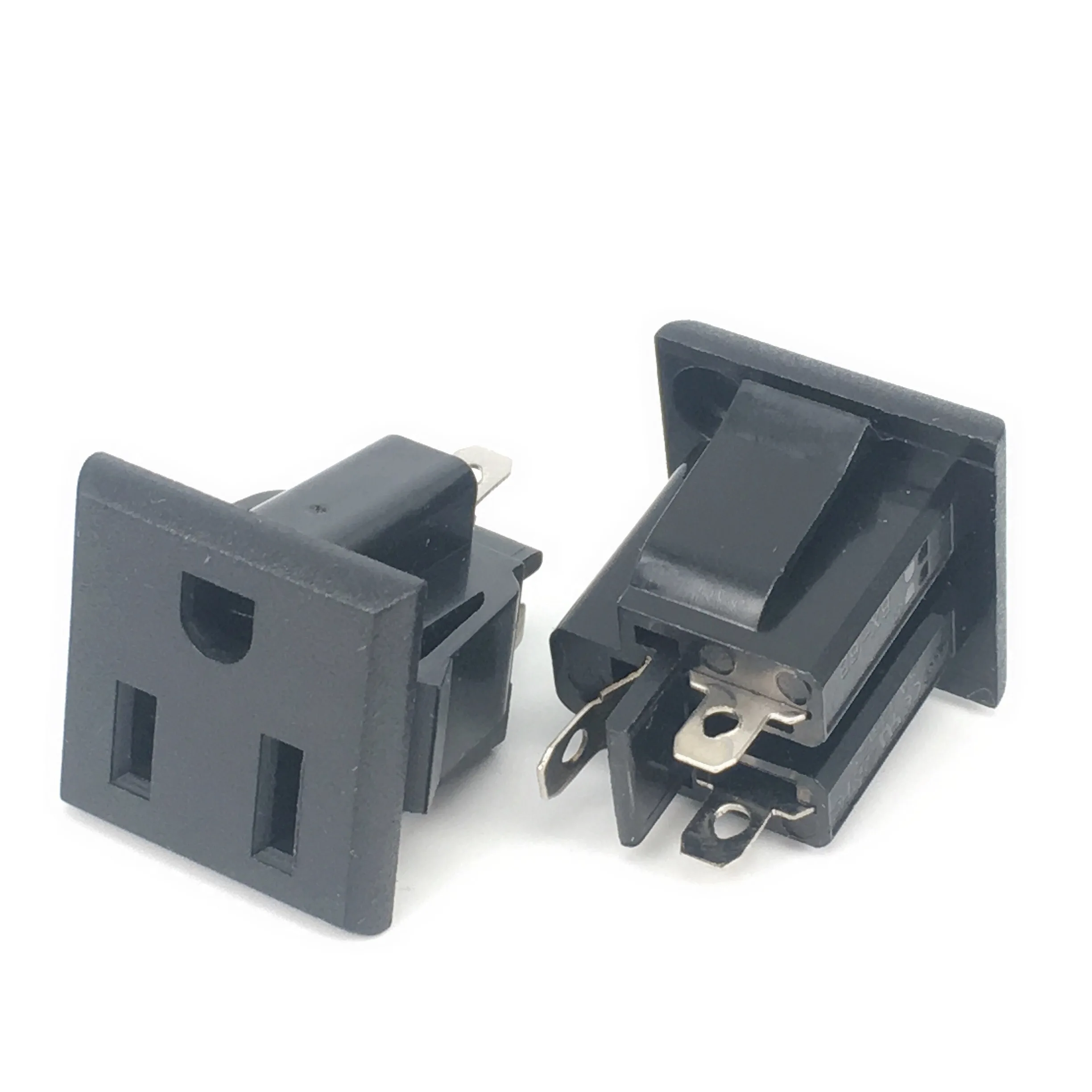 Inline Outlet - Image 4