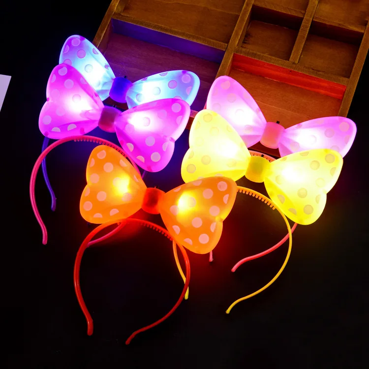 5 or 10 Pcs LED Light-up Bow - Image 4