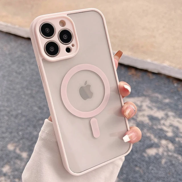 Magnetic Case with Wireless Charging - Image 11