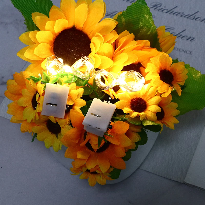 1:12 Dollhouse Mini Lights on House - Image 3